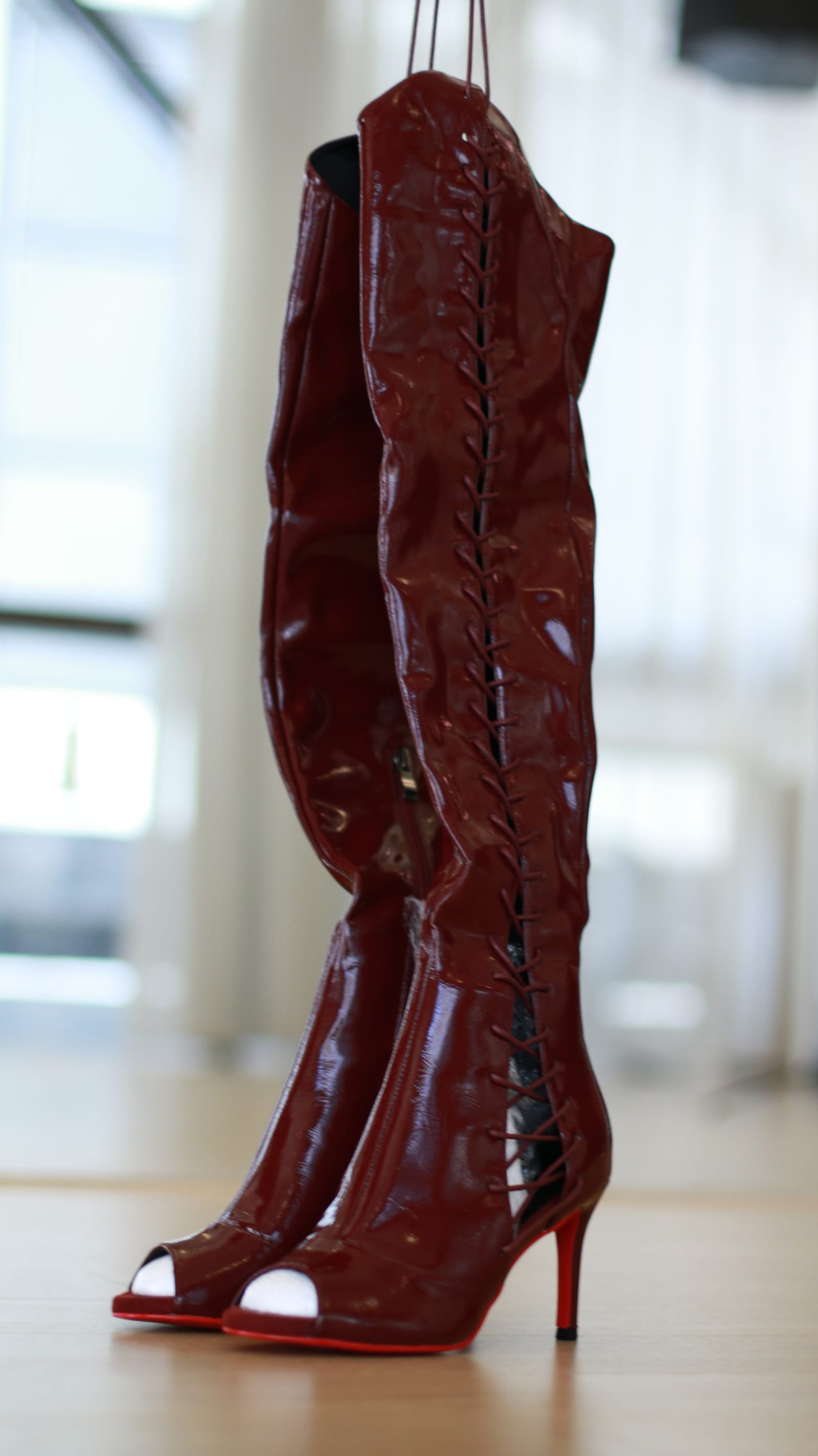 Snow Boot — Burgundy Lace-up — angle 4
